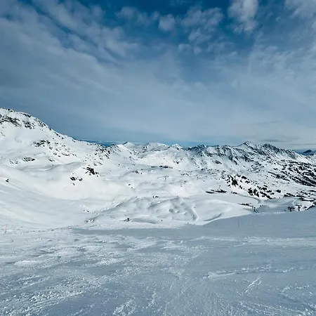 דירה Premium In/out - Steinadler *